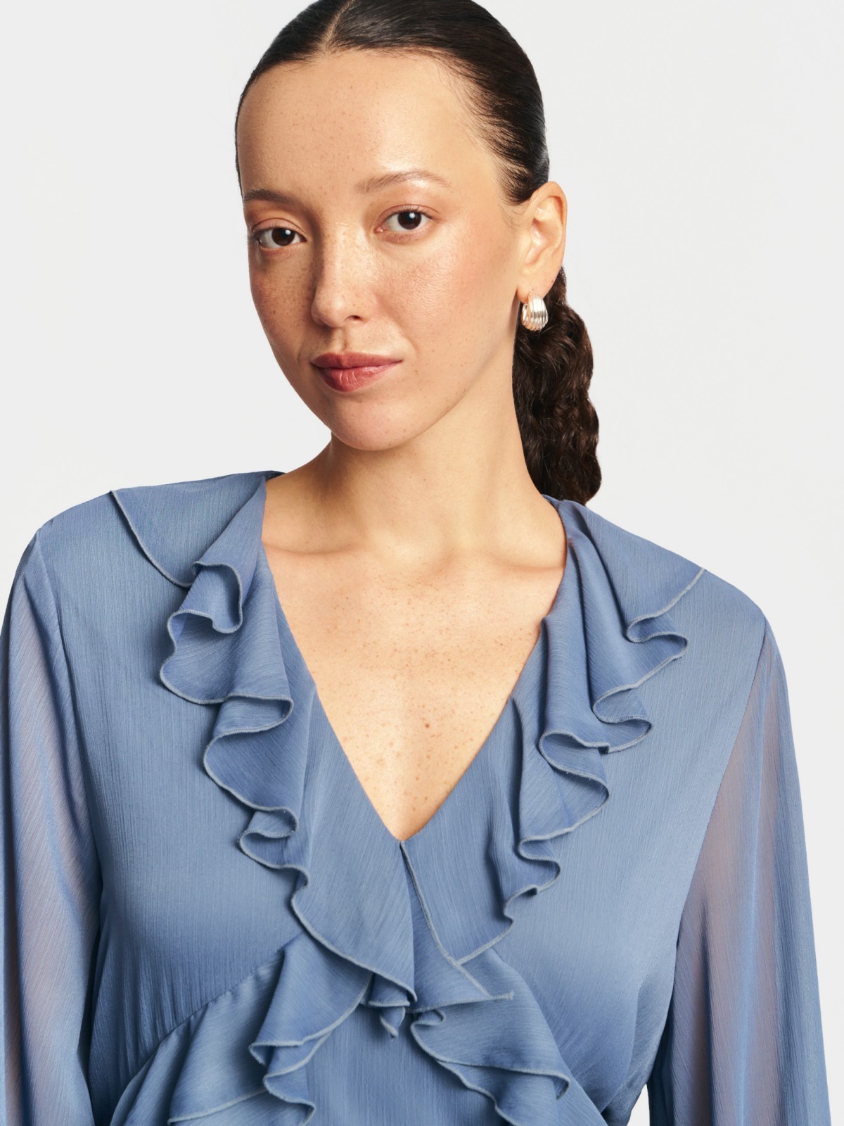 Платье макси из шифона с воланами