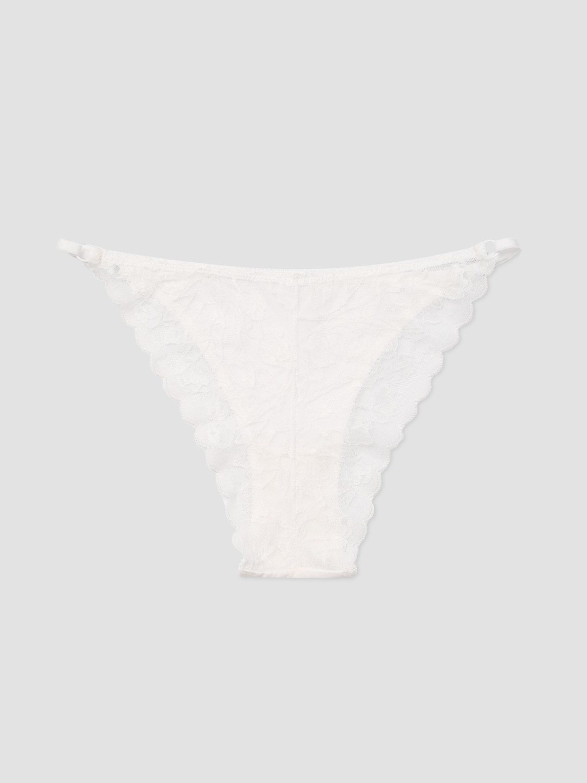 Трусы бразильяна с кружевом