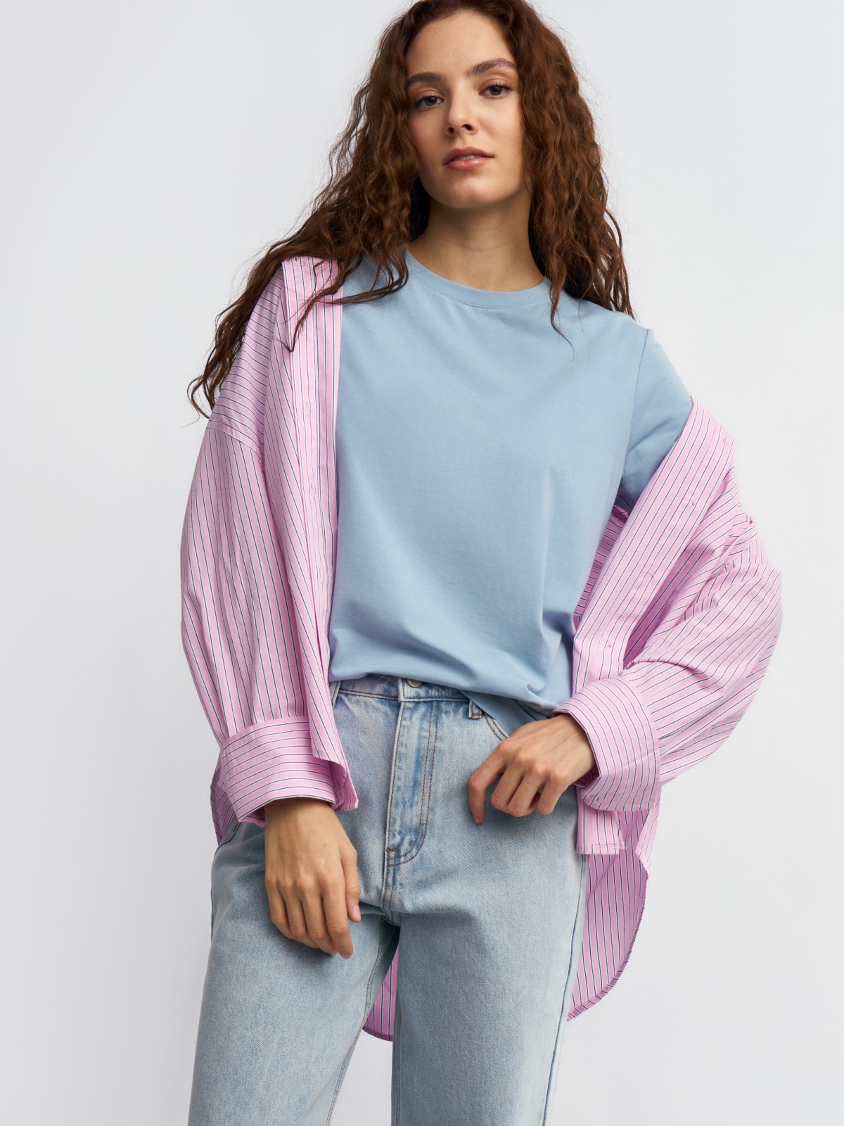 Однотонная футболка трикотажная