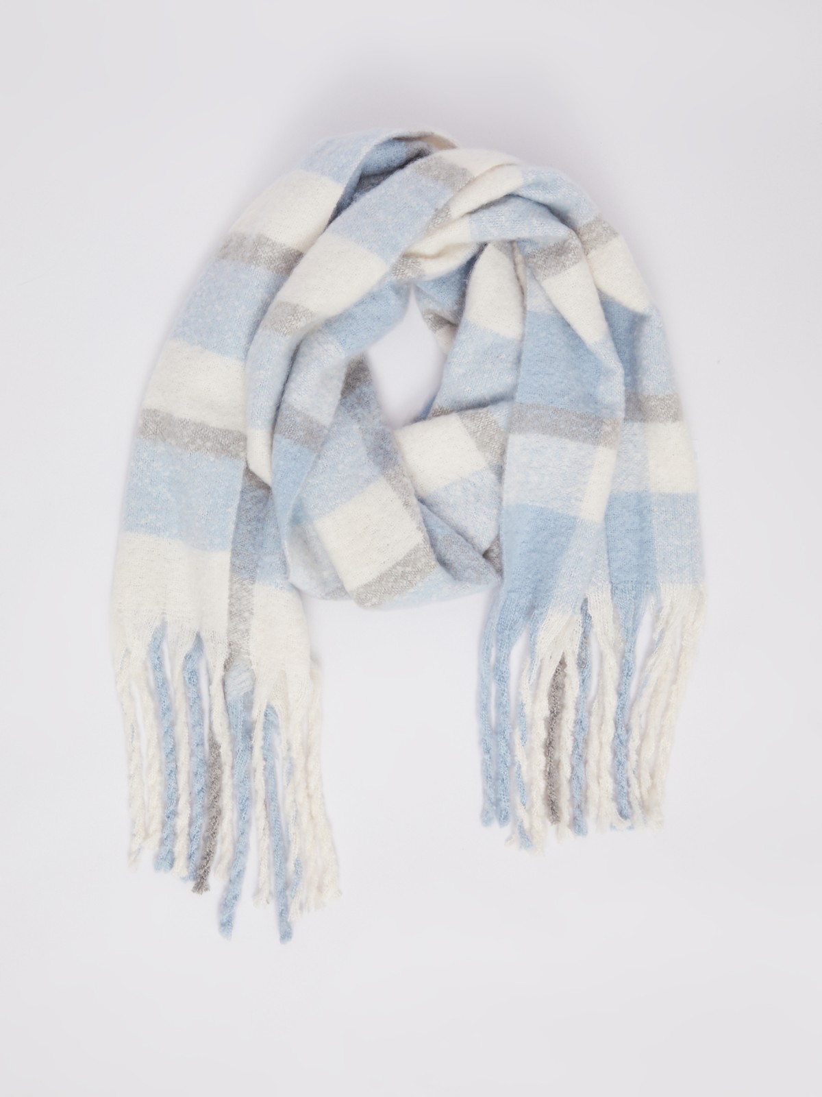 Тканевый шарф с узором в клетку и длинной бахромой