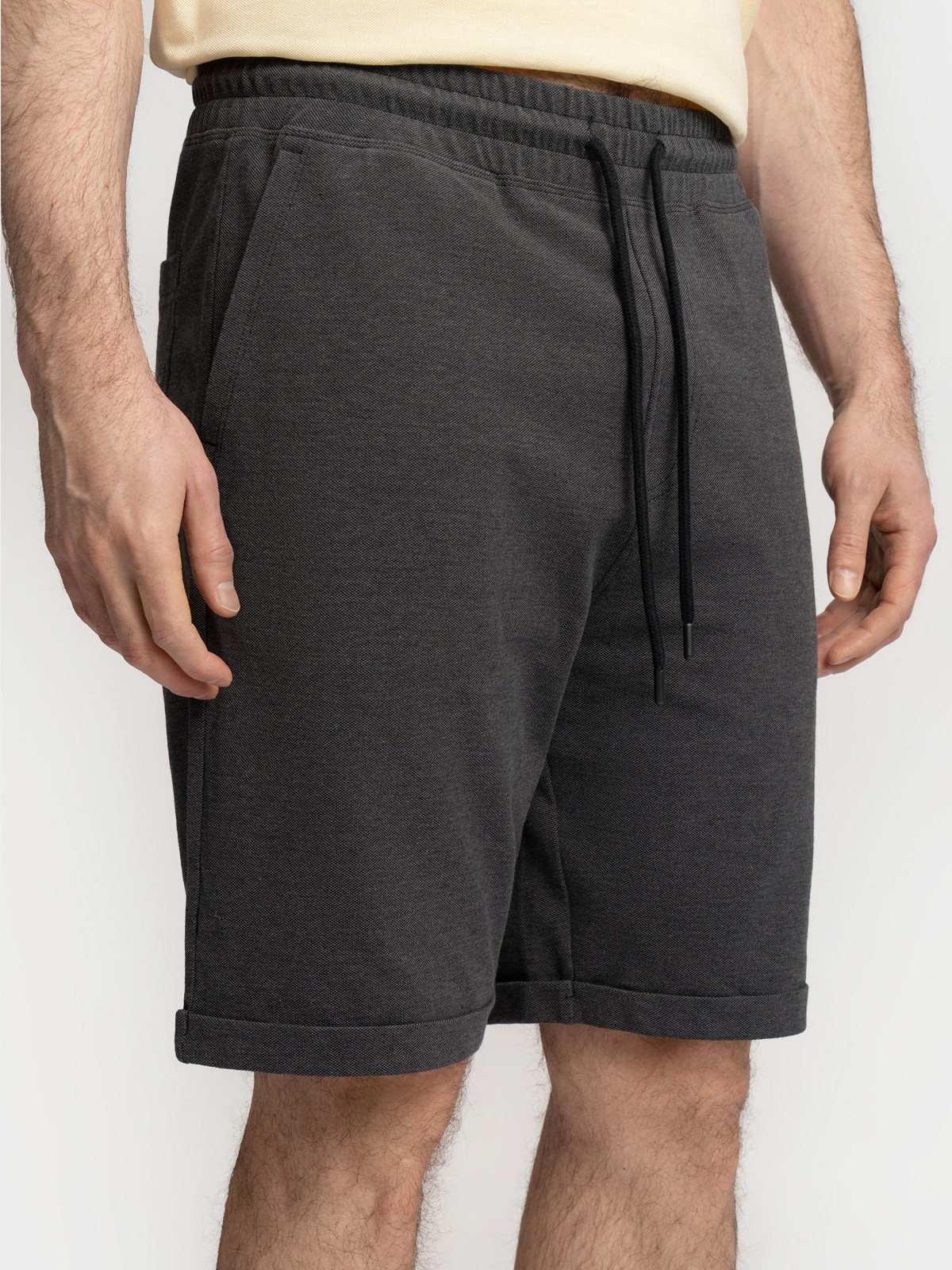 Шорты кроеные