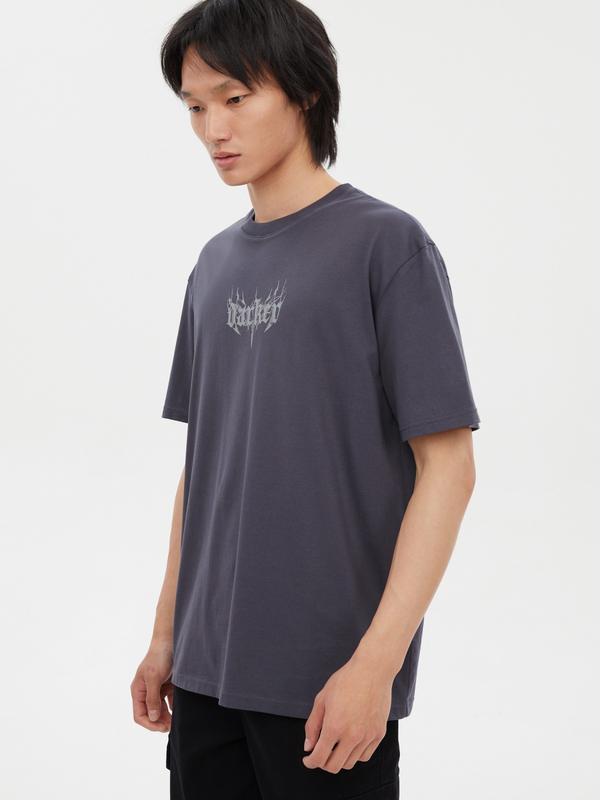 Футболка из хлопка с принтом-надписью на спине