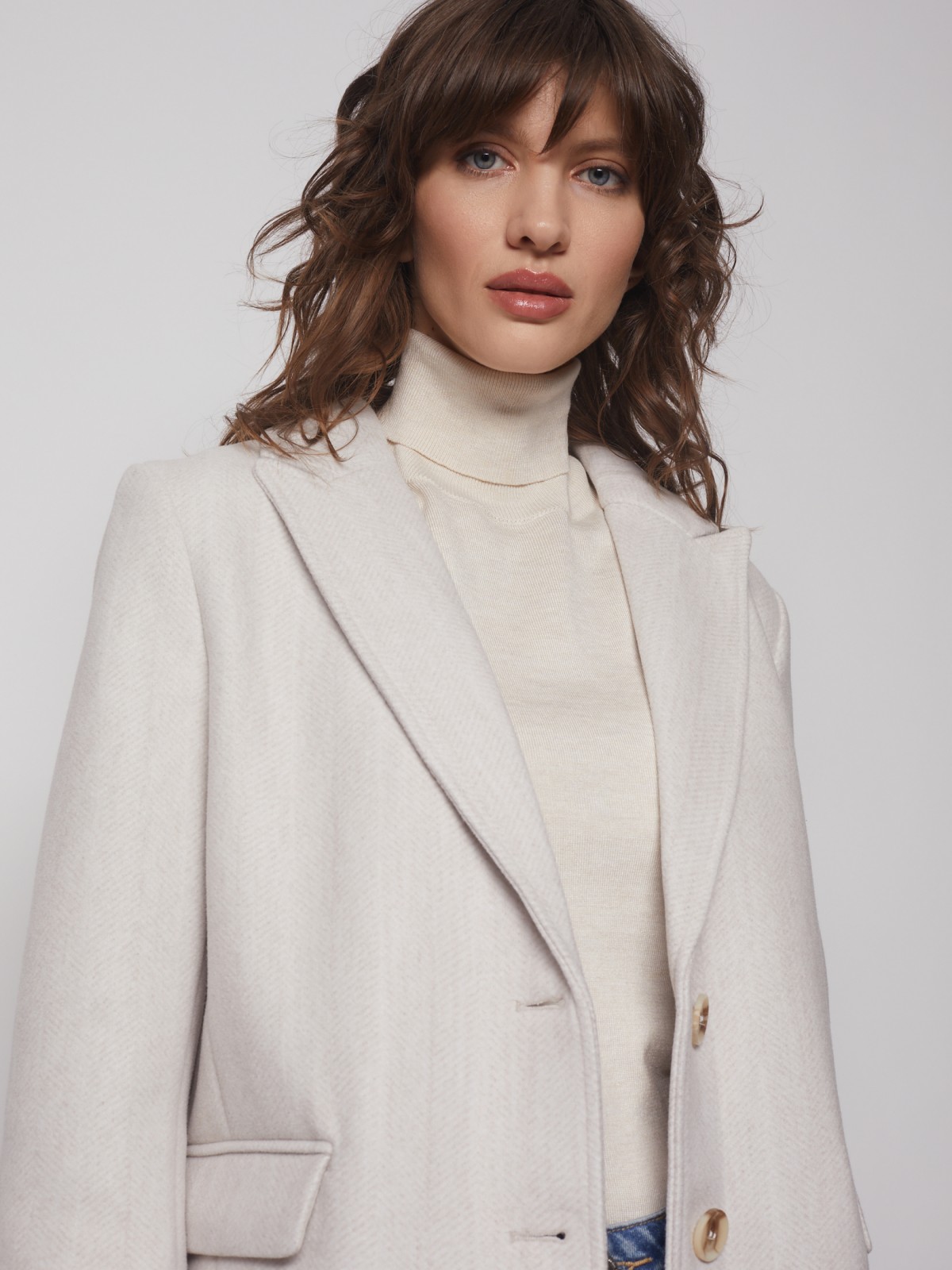 Однобортное пальто-пиджак