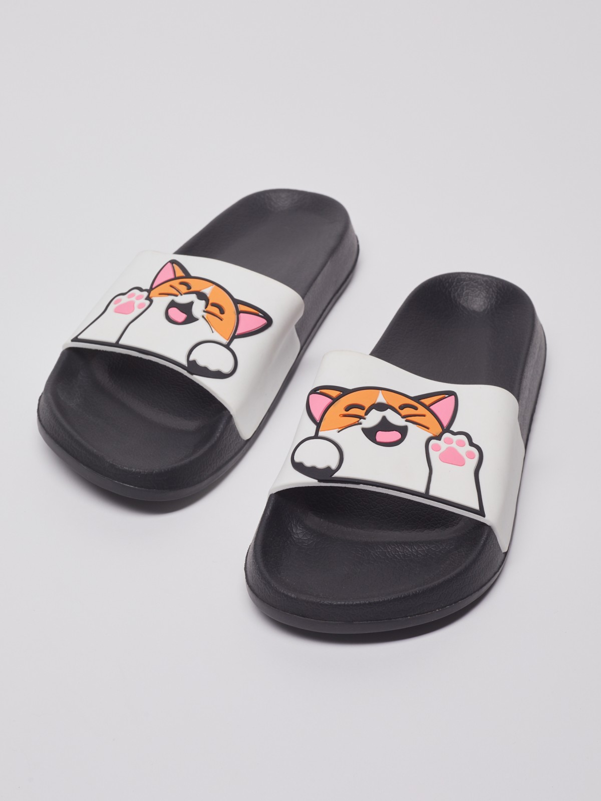 Пляжные шлёпанцы