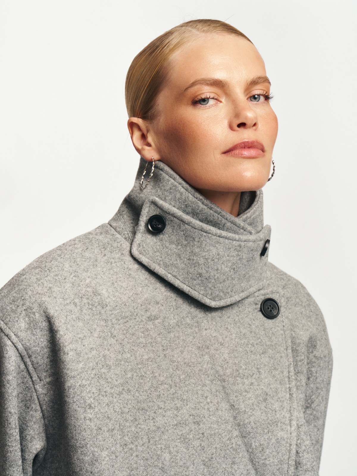 Тёплое пальто-пиджак двубортное