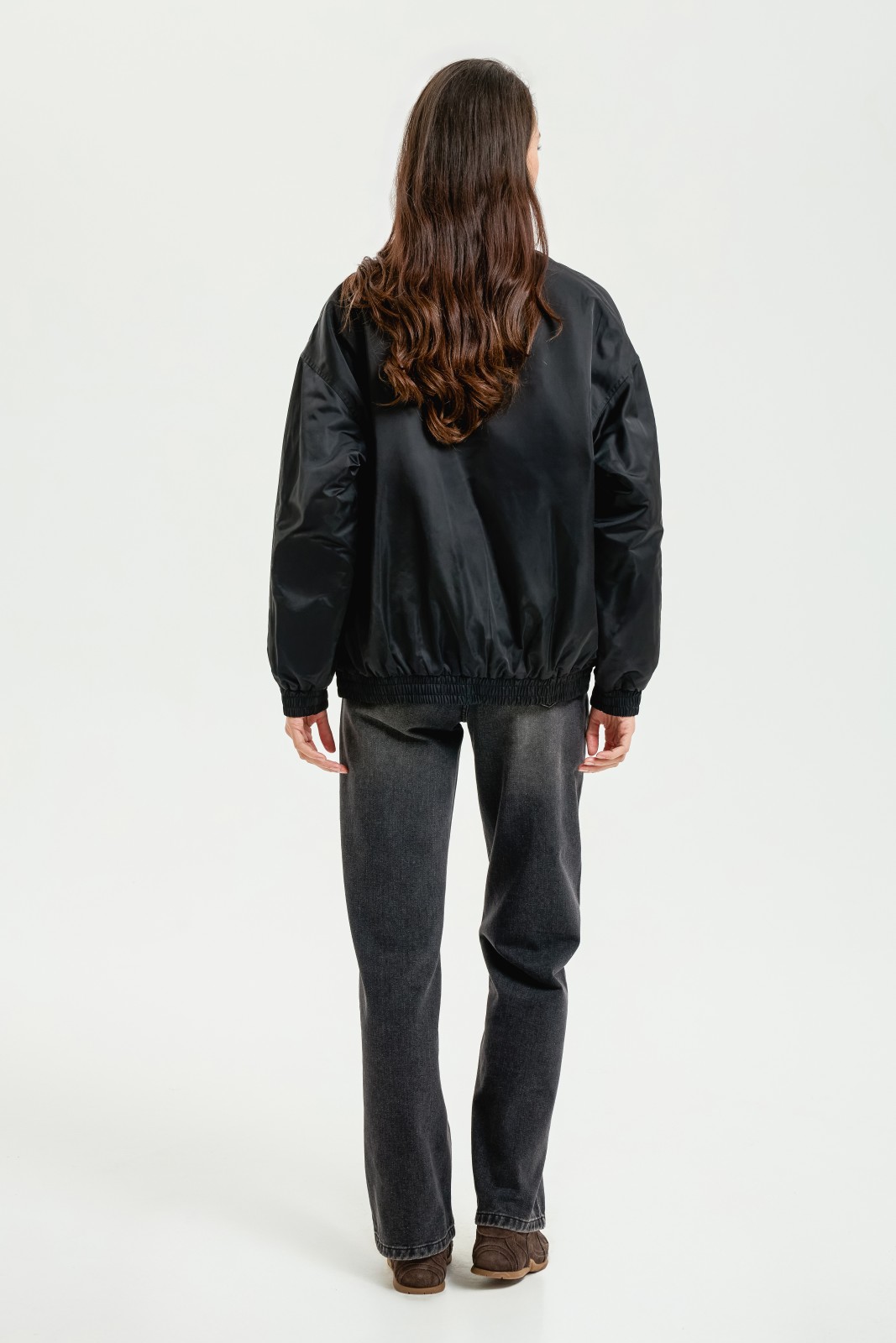 Утеплённая куртка-бомбер на синтепоне