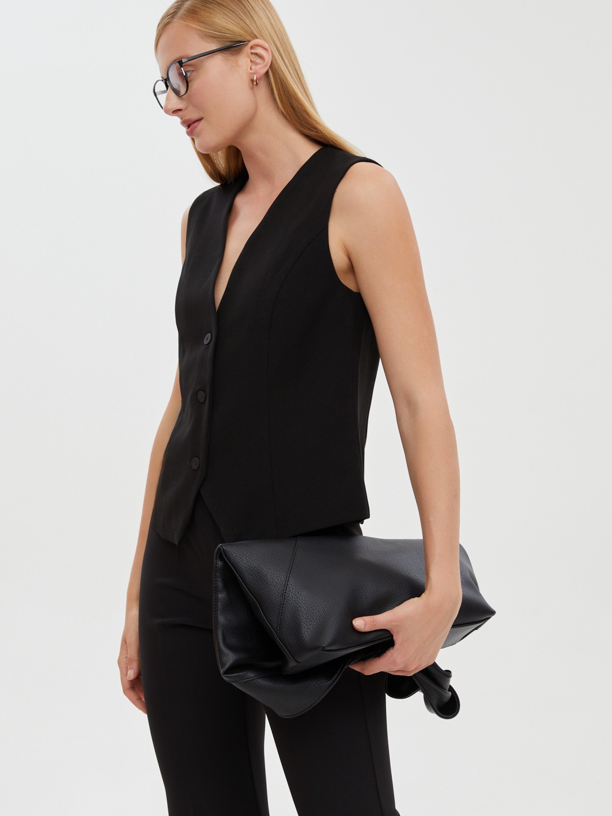 Классический жилет на пуговицах