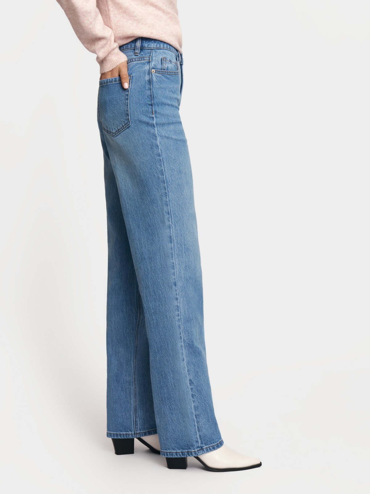 Джинсы прямого силуэта с высокой посадкой