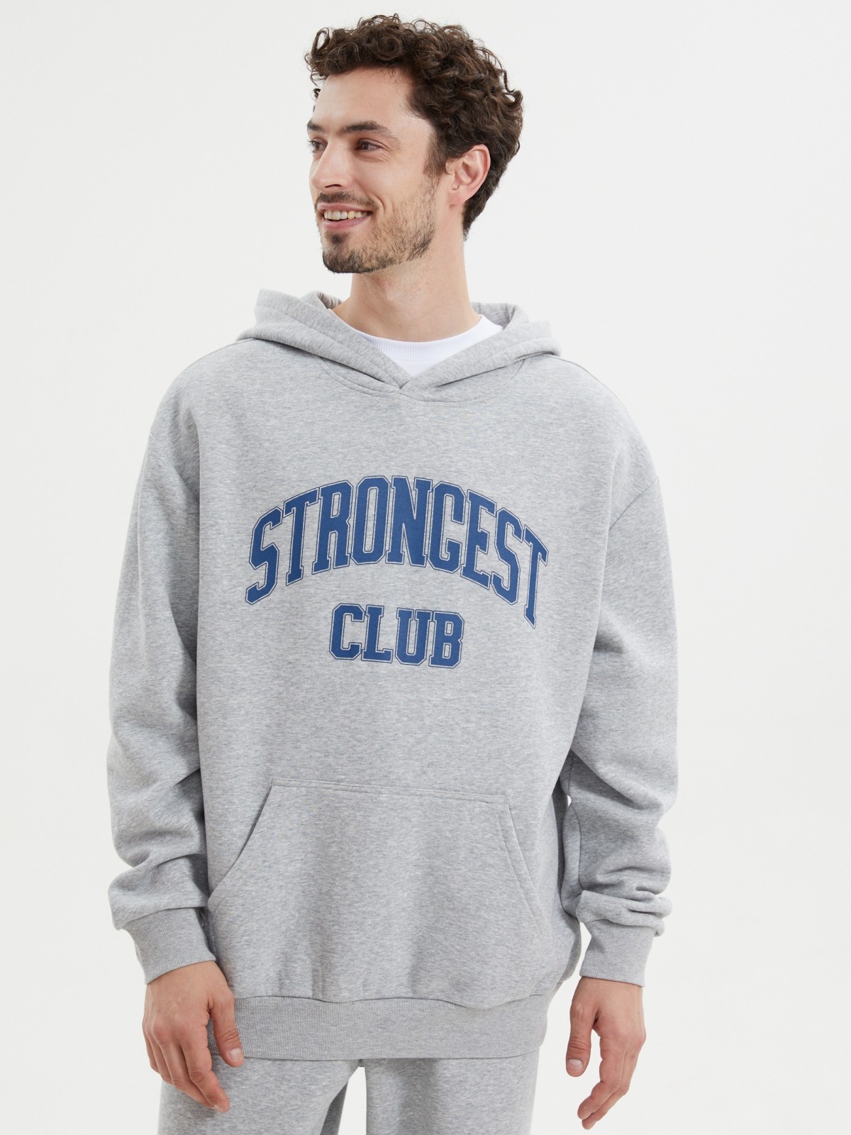 Худи с капюшоном и принтом