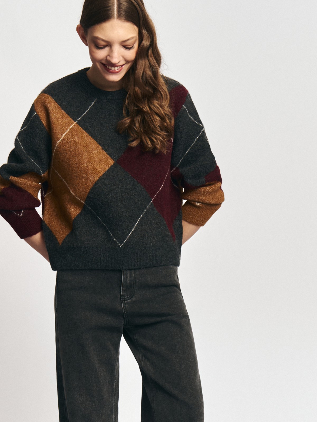 Вязаный джемпер с узором в ромб