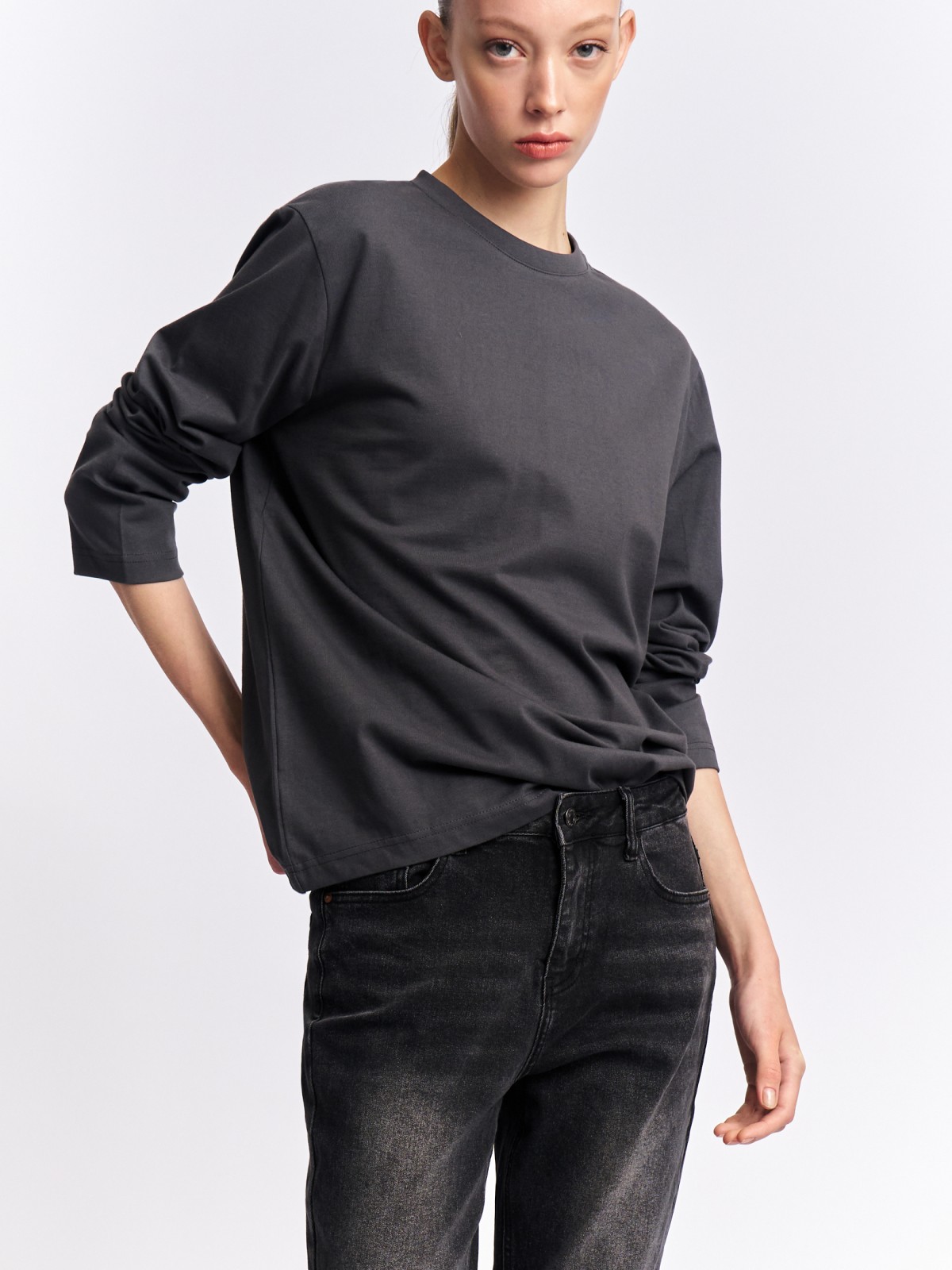 Лонгслив оверсайз фасона из хлопка