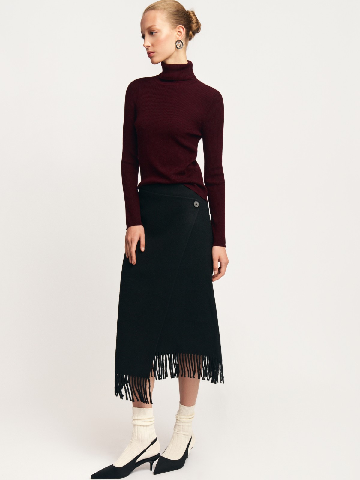 Шерстяная юбка-плед с запахом и бахромой