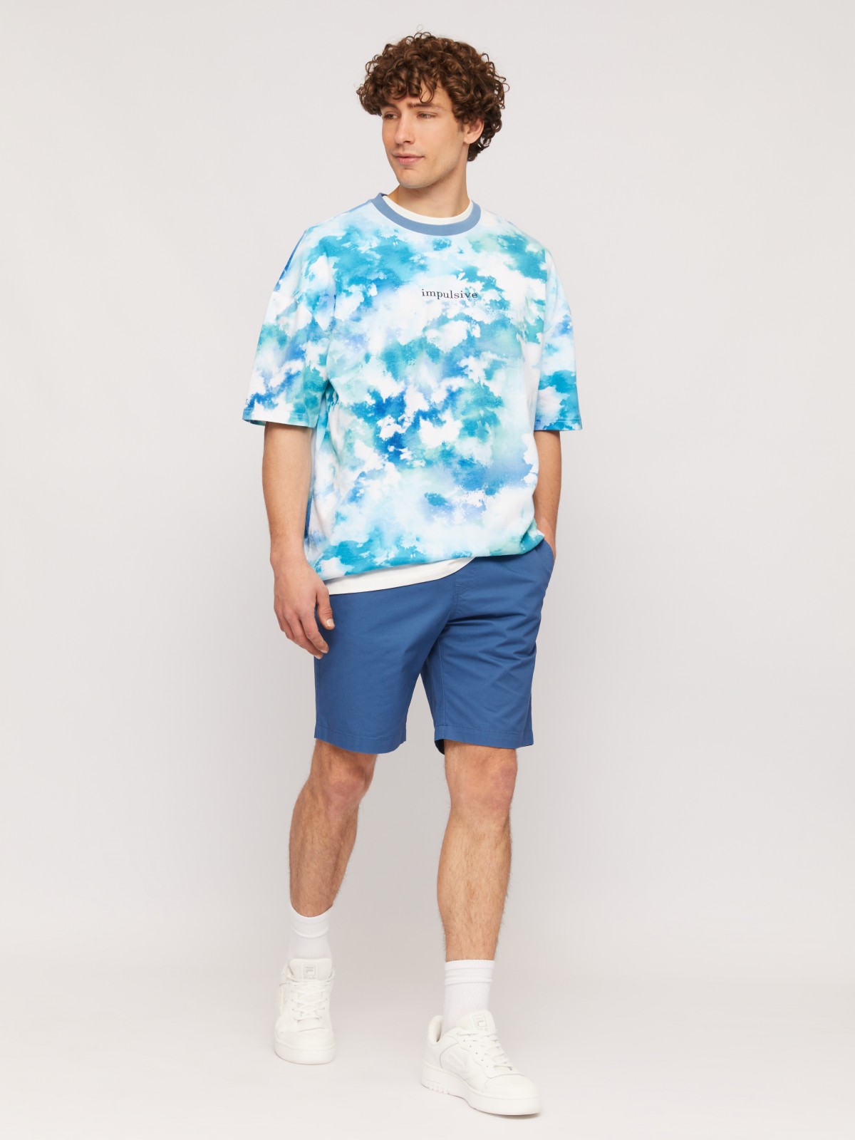 Футболка оверсайз из хлопка с тай-дай принтом