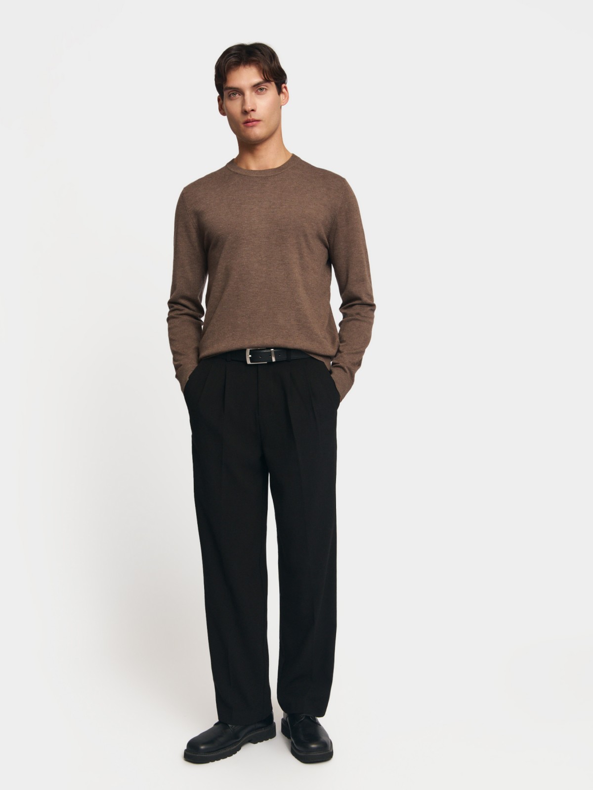 Тонкий трикотажный джемпер