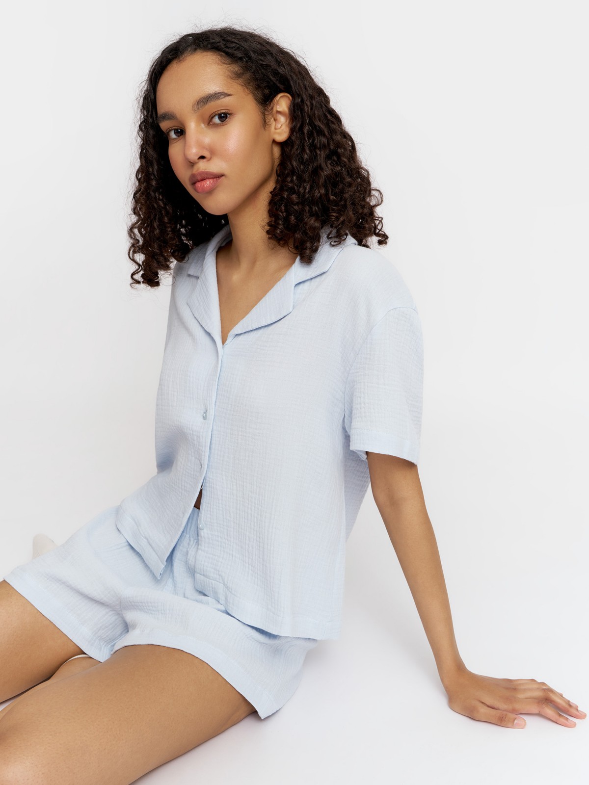 Блузка с короткими рукавами