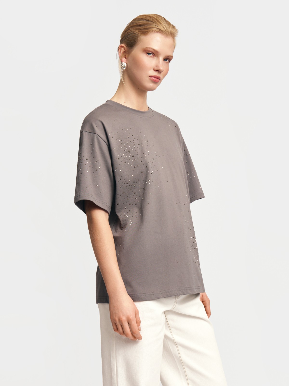 Футболка из хлопка со стразами