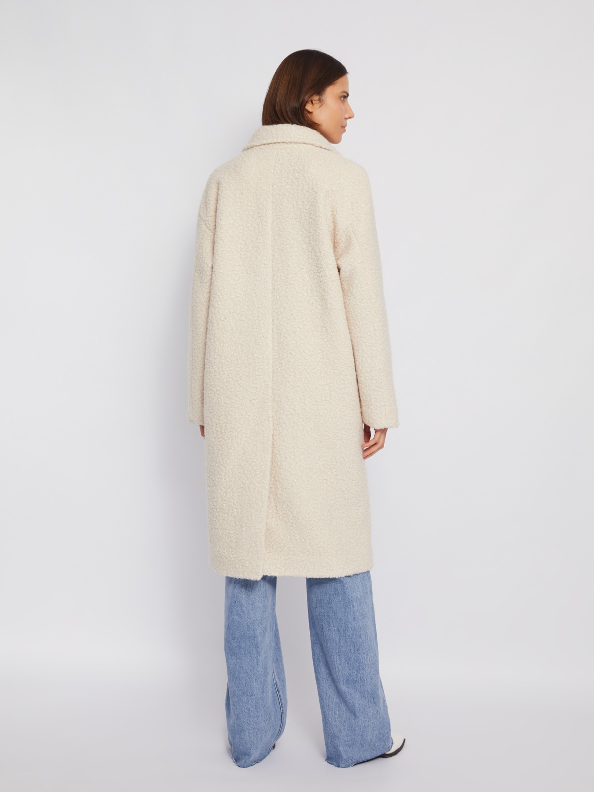 Пальто оверсайз из ткани букле без утеплителя на пуговицах