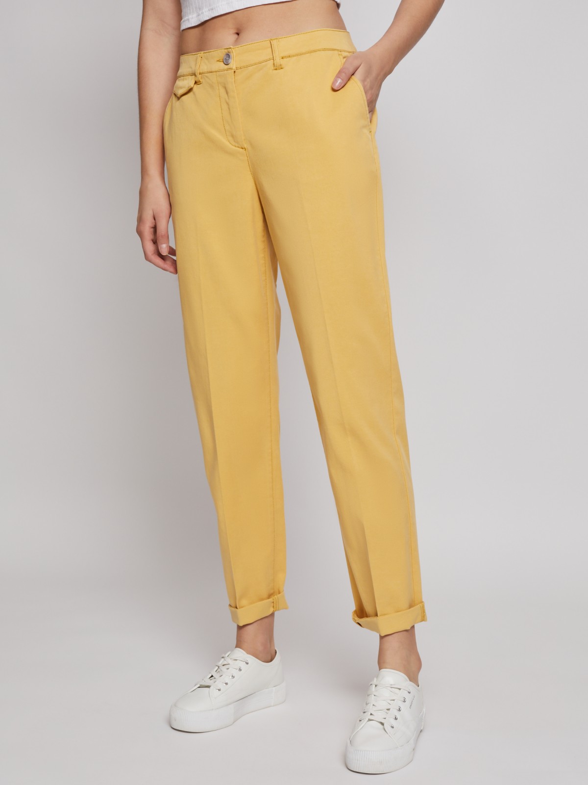 Брюки-чинос 