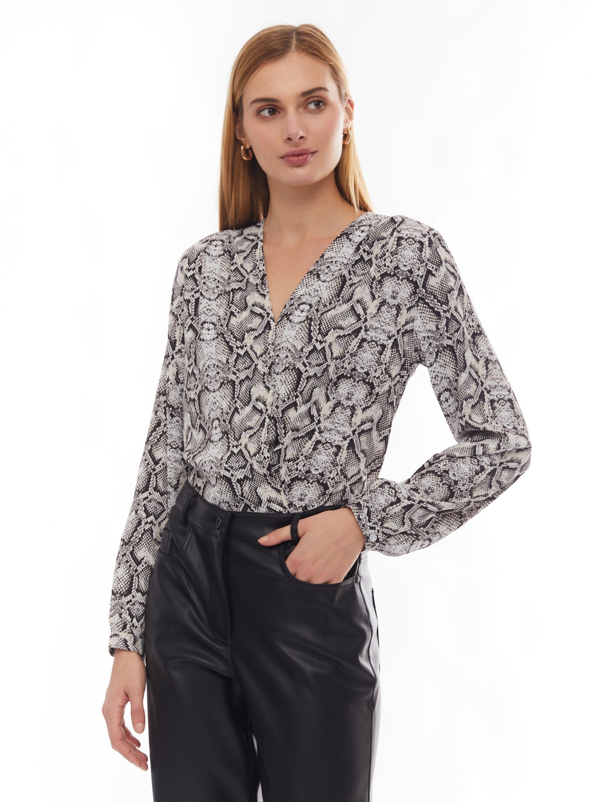Принтованная блузка на резинке с запахом zolla 024131159571, цвет серый, размер XS - фото 1