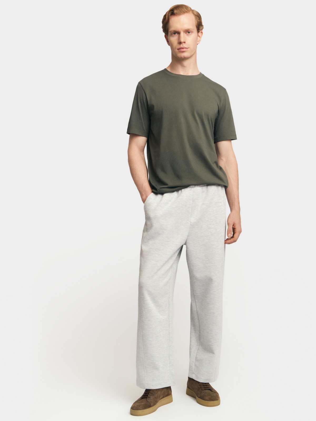 Однотонная футболка из хлопка