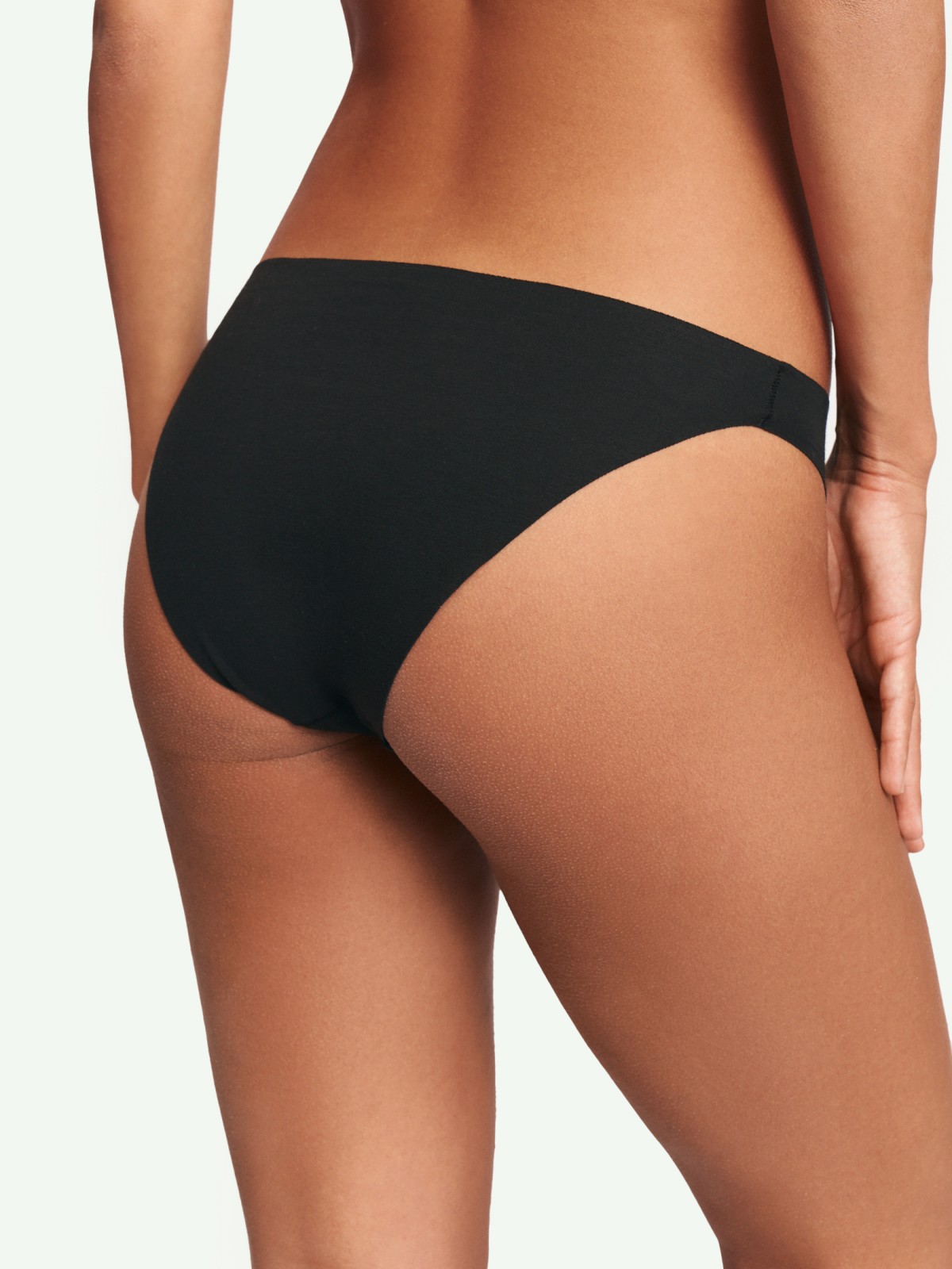 Набор бесшовных трусов (3 шт. в комплекте)