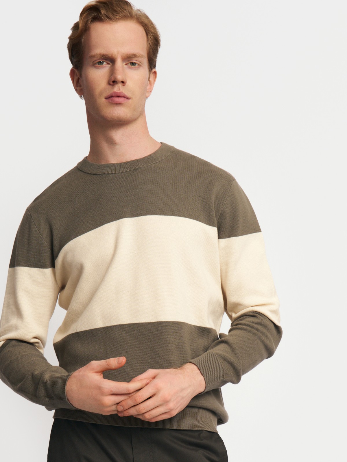 Тонкий вязаный джемпер из хлопка