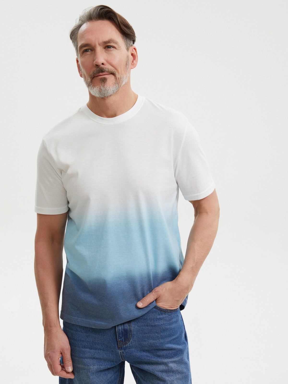 Трикотажная футболка с градиентом