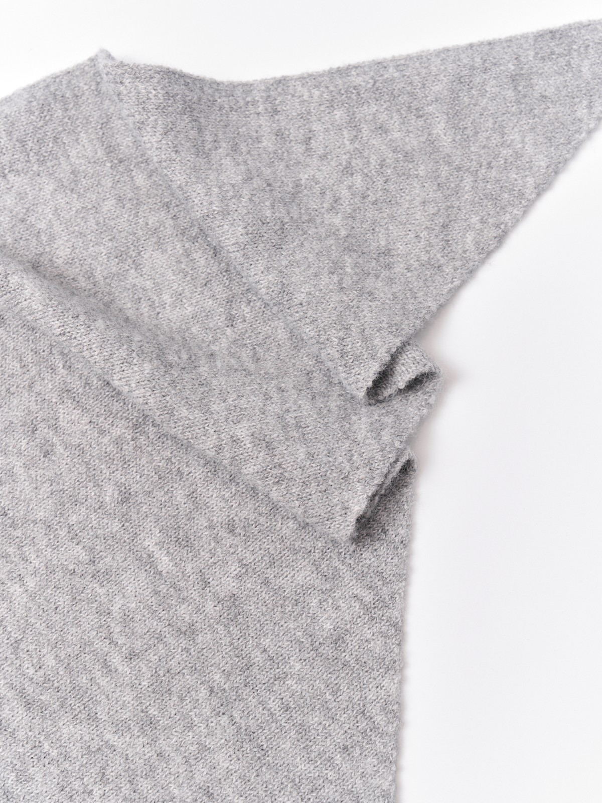 Тёплый трикотажный платок