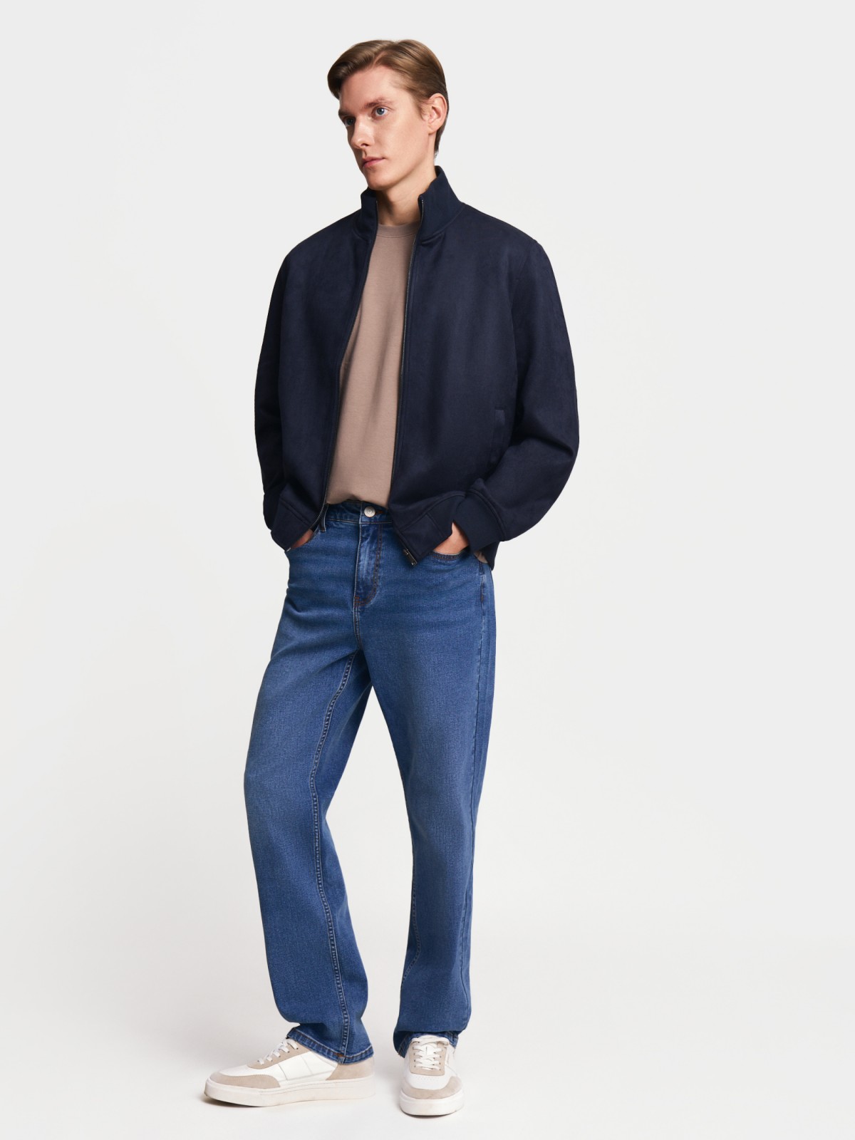 Куртка-бомбер из экозамши