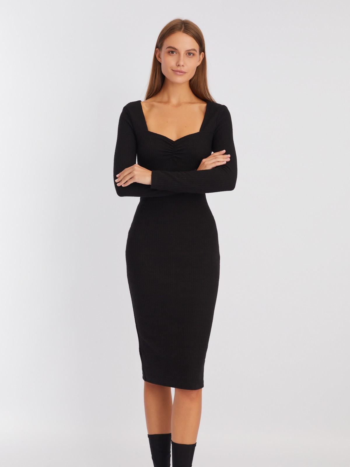 Трикотажное платье-лапша с вырезом и драпировкой на груди zolla 22342819F061, цвет черный, размер L