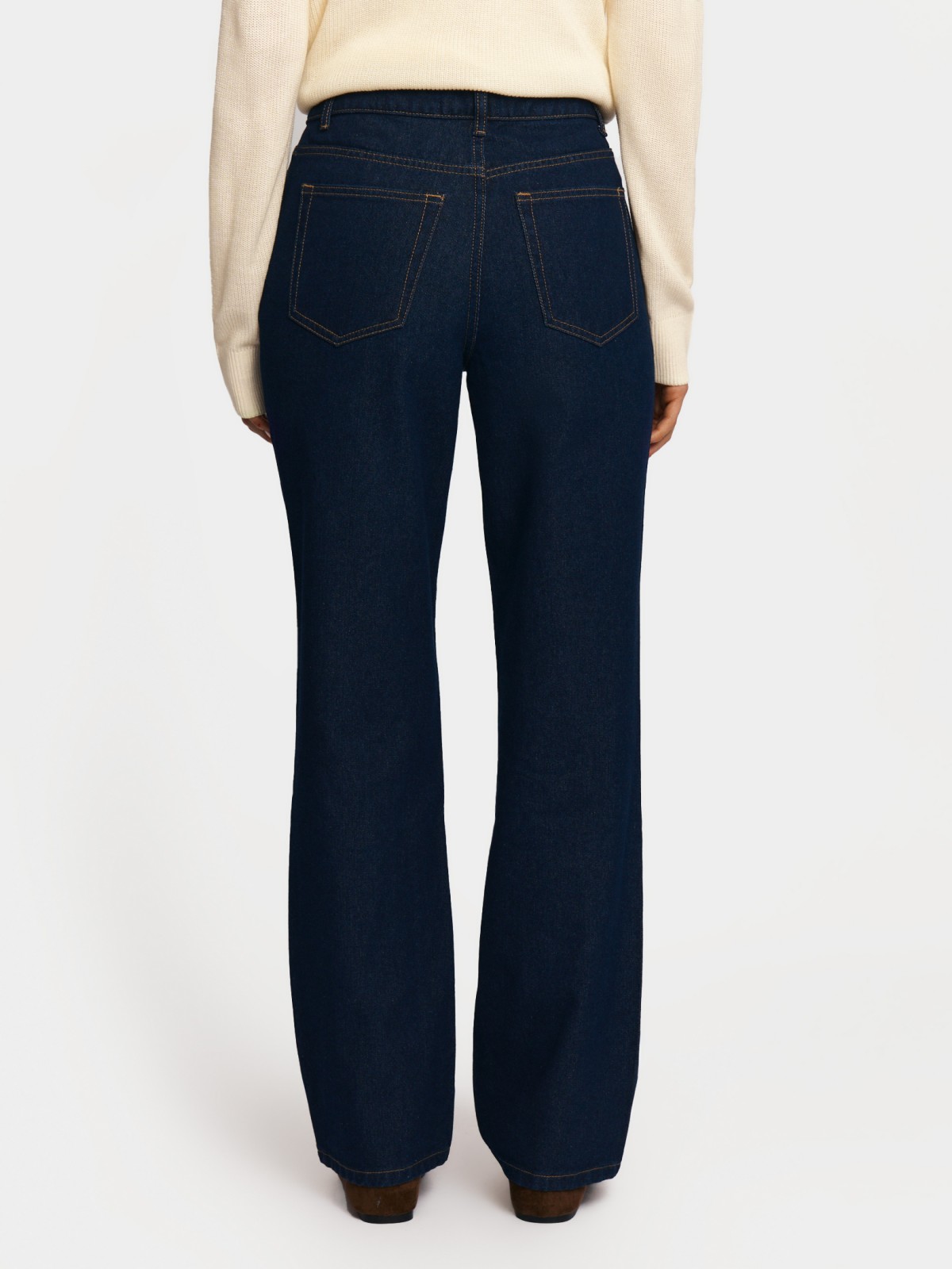 Джинсы прямого силуэта с высокой посадкой