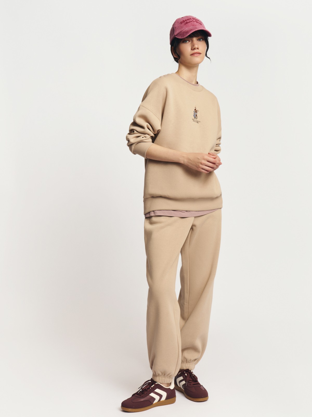 Утеплённые брюки-джоггеры на резинке