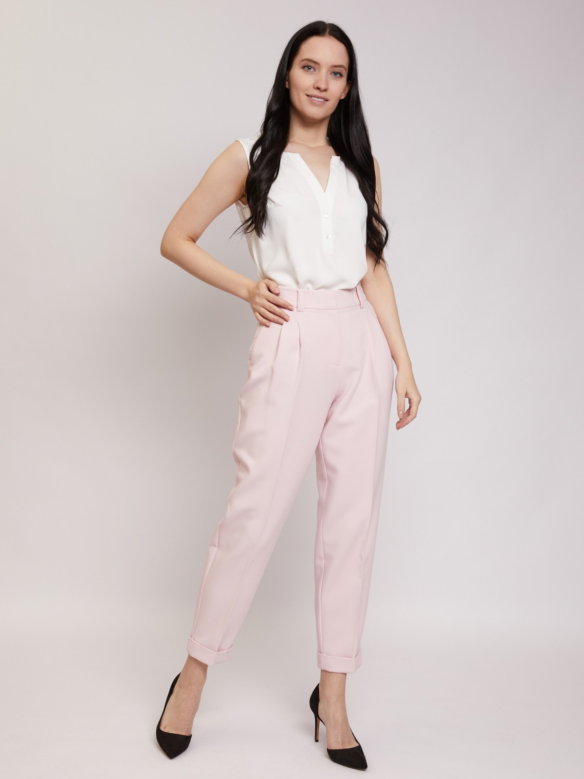 Брюки фасона Carrot