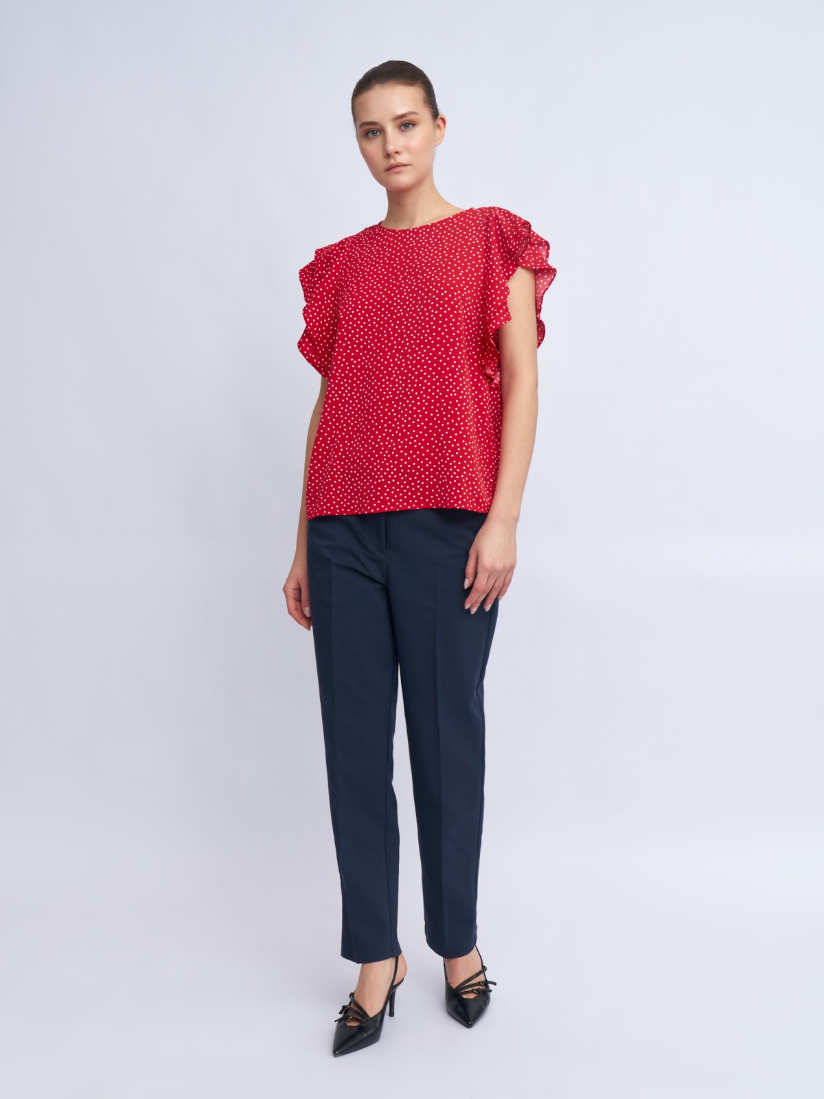 Офисные брюки силуэта Slim со стрелками