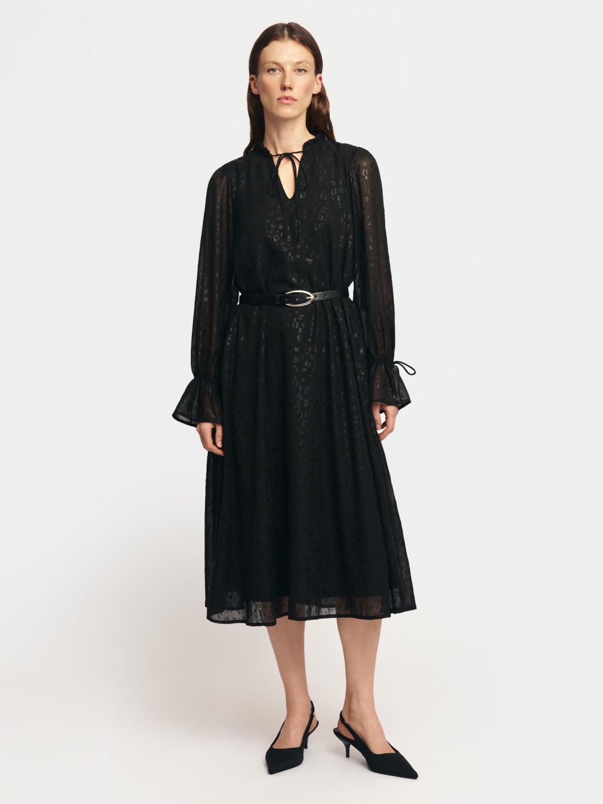 Шифоновое платье миди с ремнём