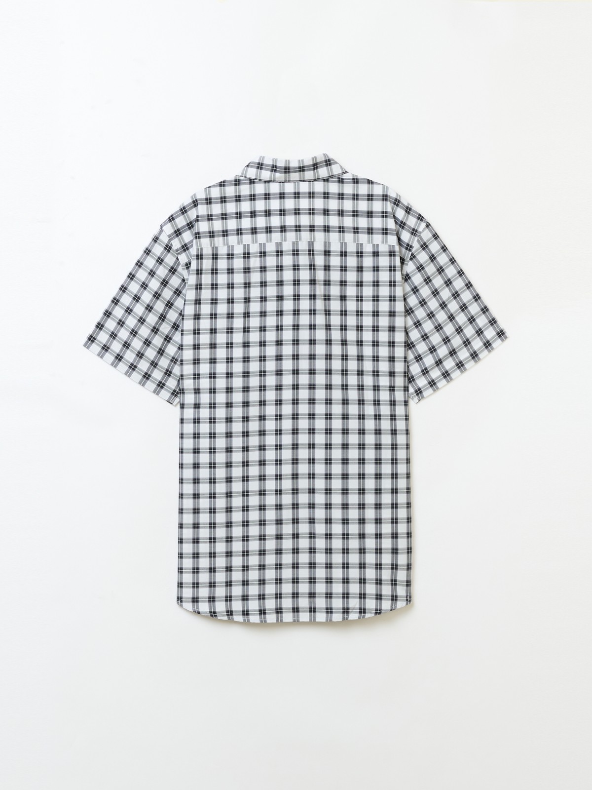 Рубашка с коротким рукавом и узором в клетку