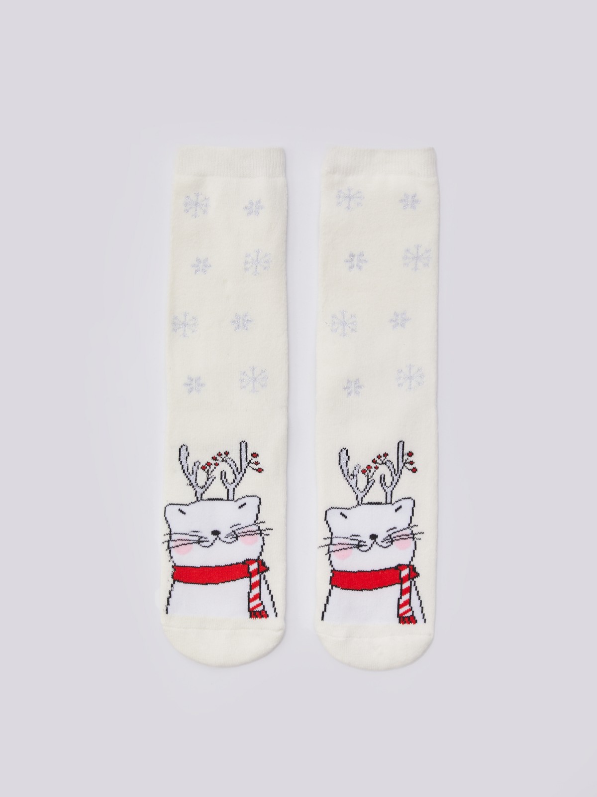 Тёплые махровые носки с новогодним принтом zolla 222439962085, цвет молоко, размер 23-25