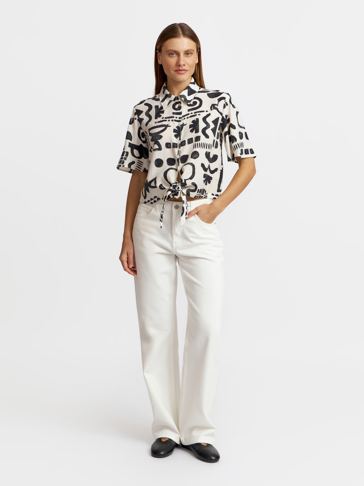 Блузка с короткими рукавами