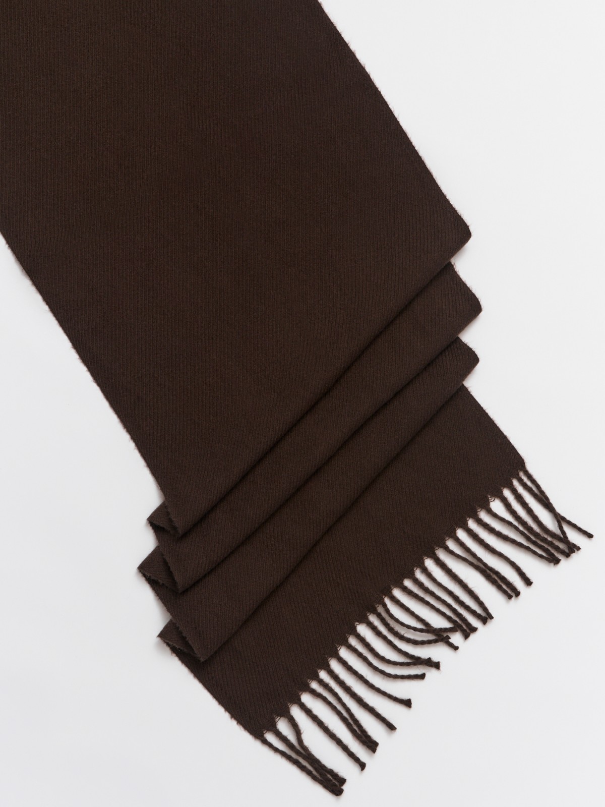 Тканевый шарф с длинной бахромой