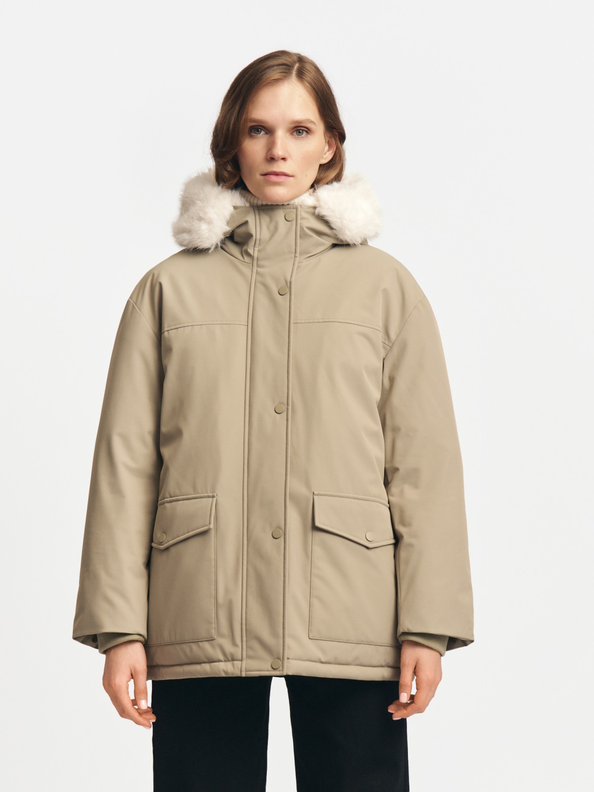 Тёплая куртка-парка с капюшоном