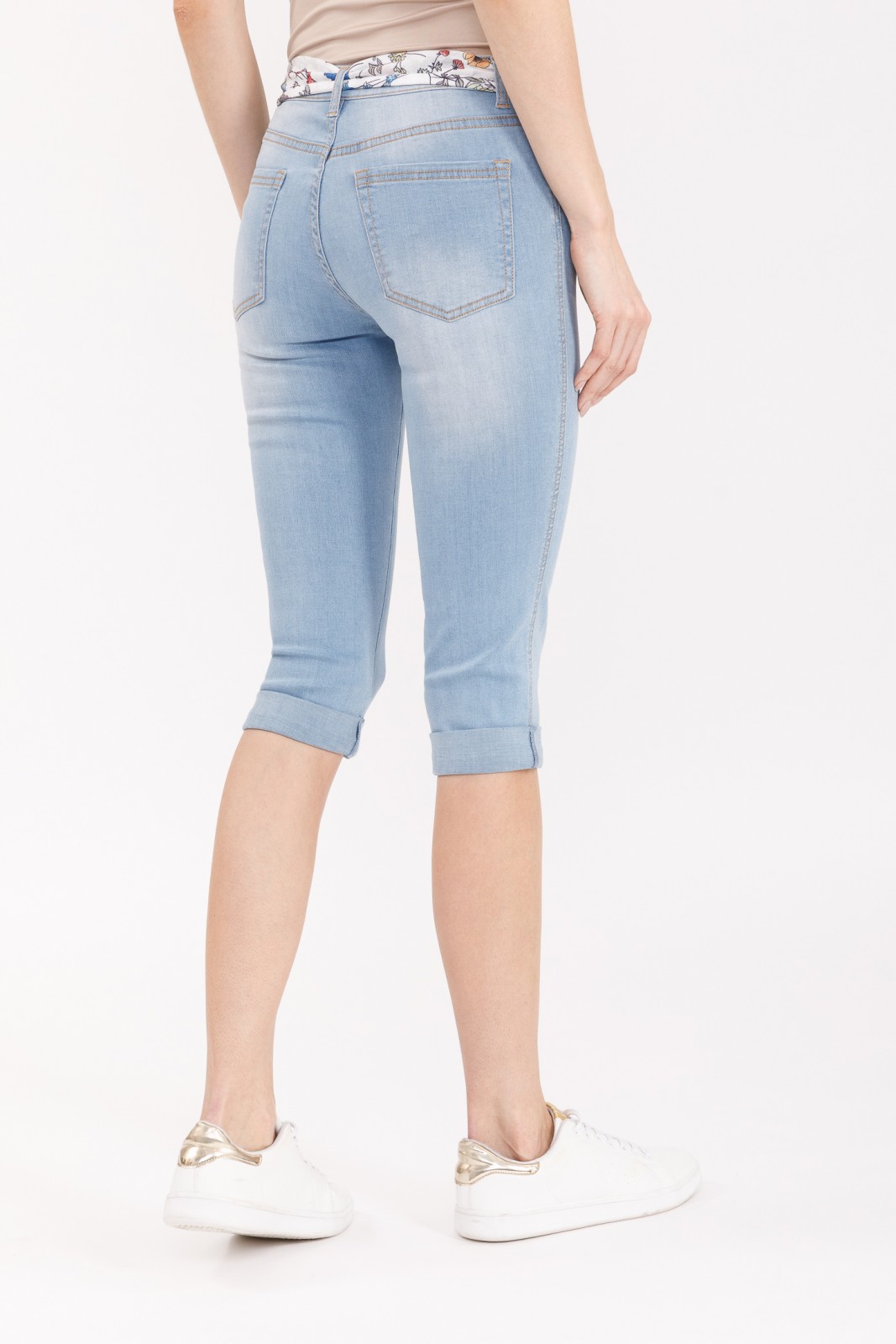 Брюки джинсовые короткие