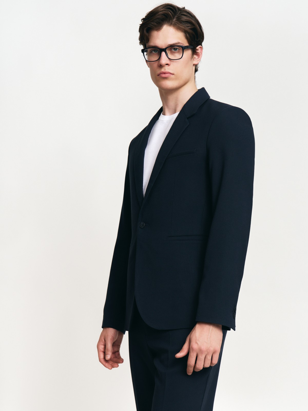 Пиджак однобортный на пуговице