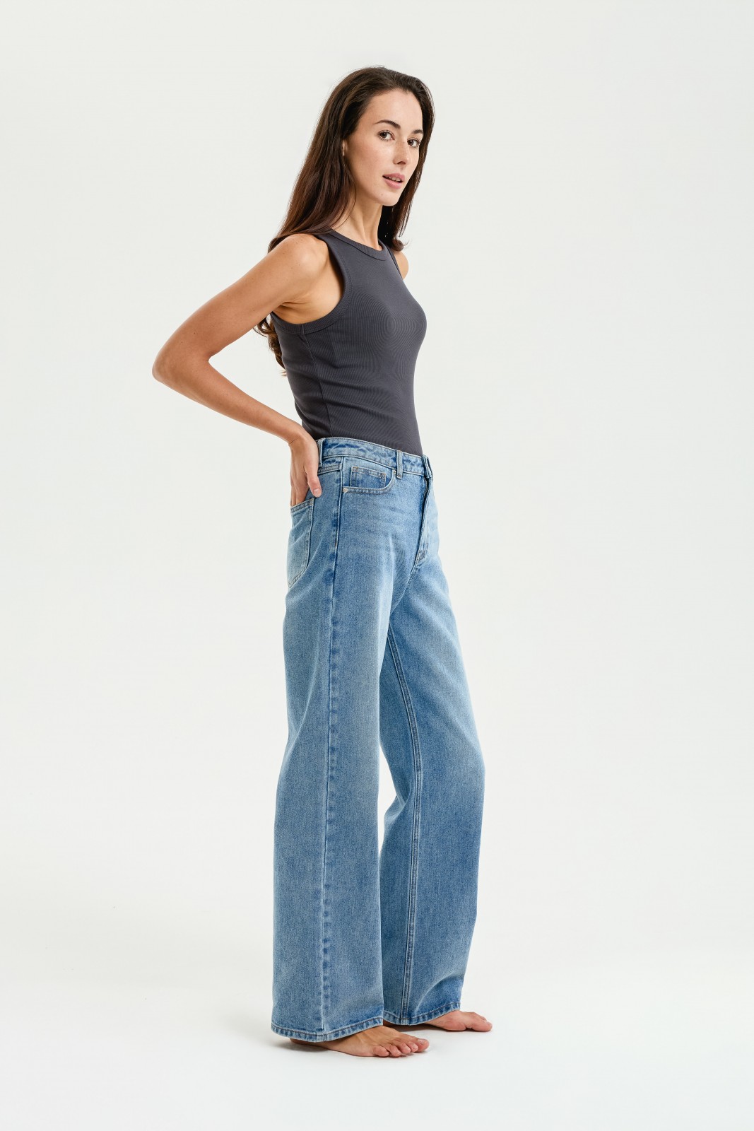 Майка из хлопка без рукавов