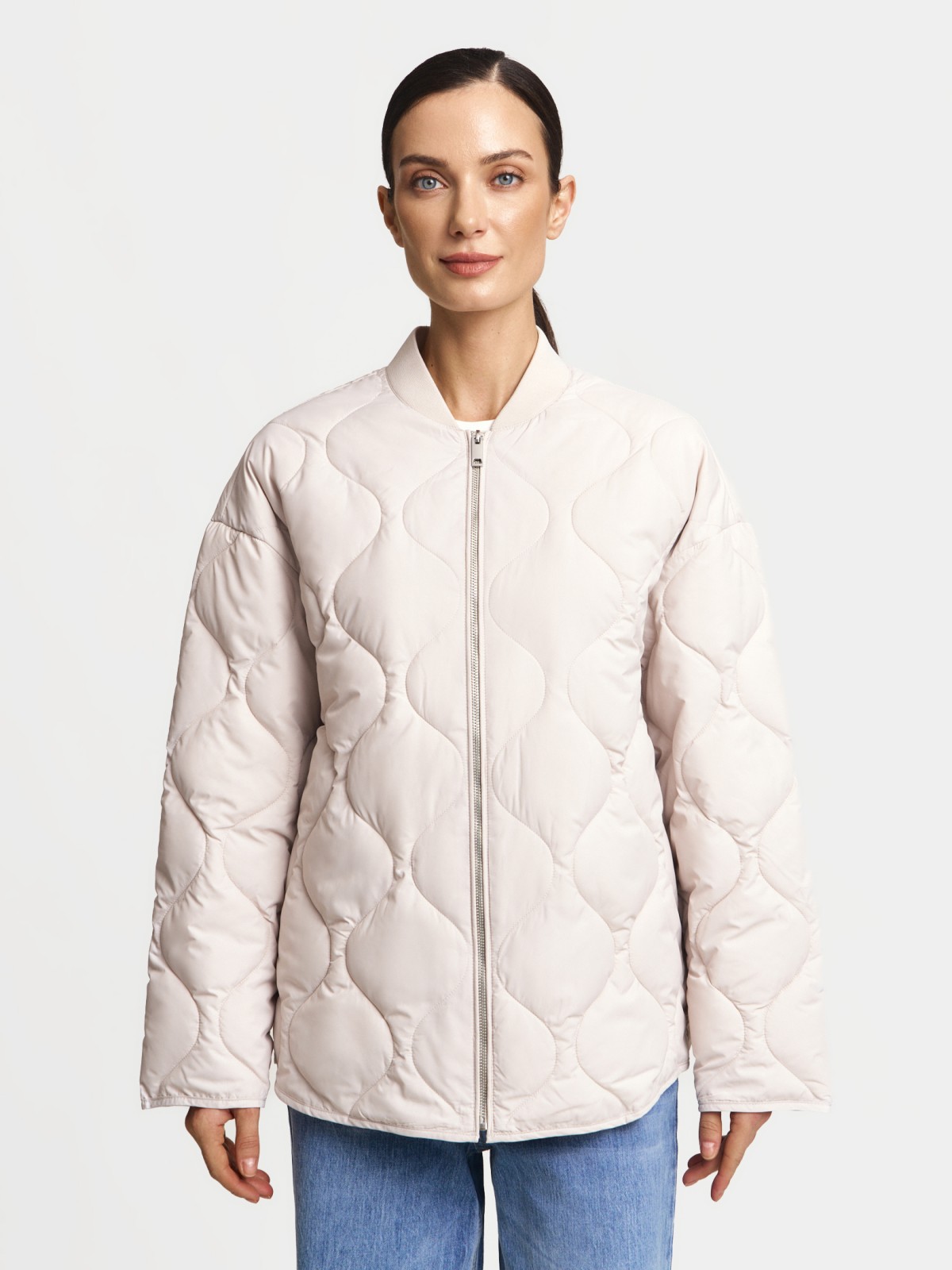 Утеплённая стёганая куртка оверсайз на синтепоне