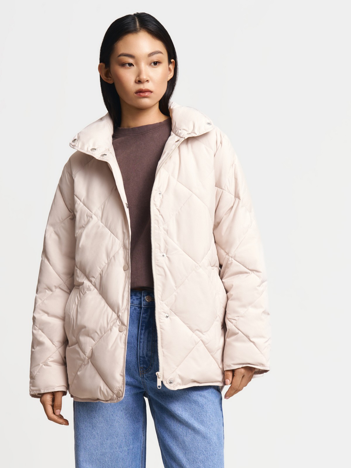 Тёплая куртка с воротником и поясом