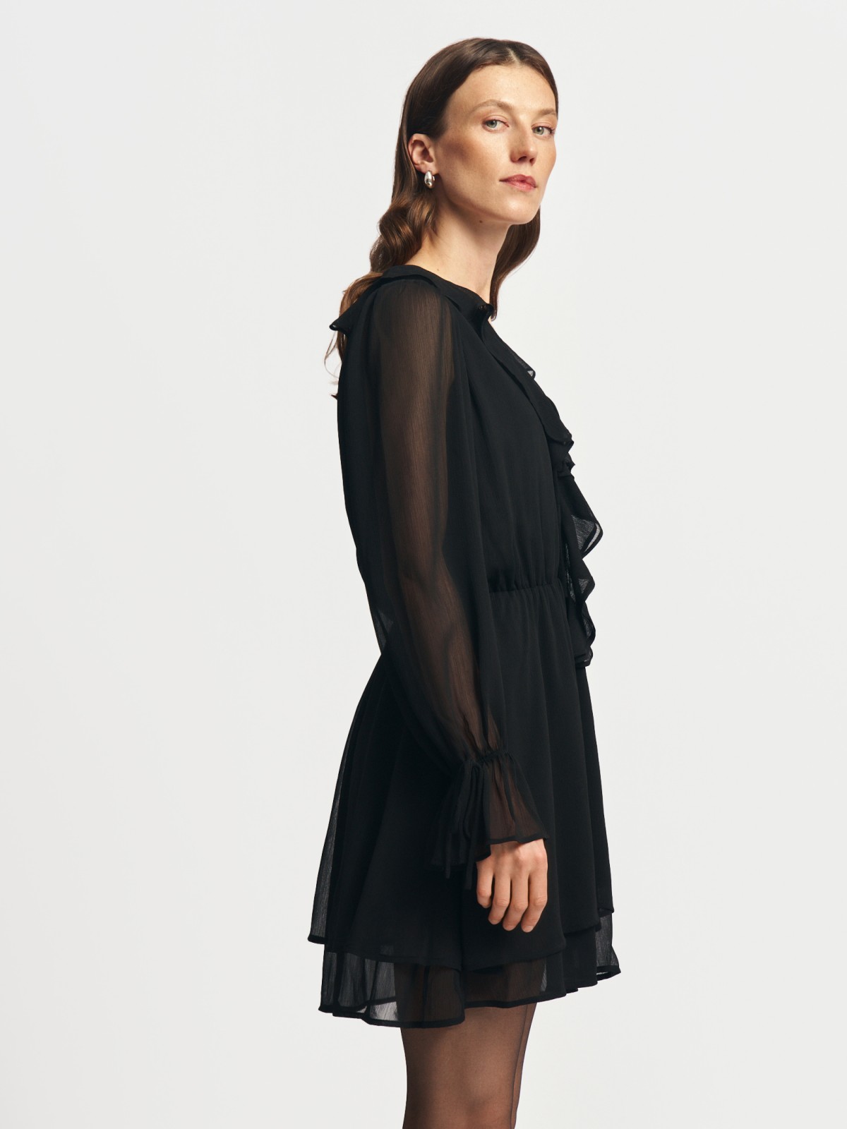 Платье мини из шифона с воланами