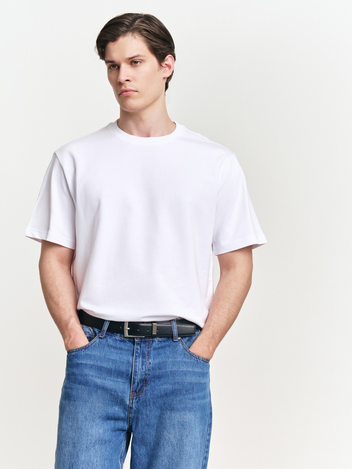 Футболка из хлопка с круглым вырезом