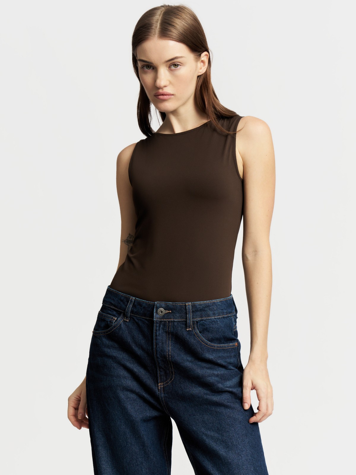 Майка-боди однотонная без рукавов