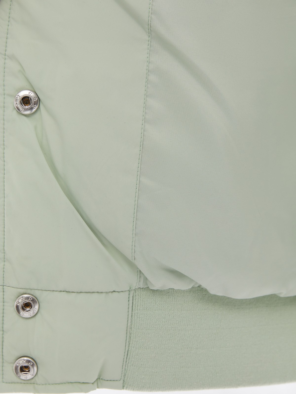 Тёплая куртка-бомбер из экокожи в стиле преппи zolla 024125112284, цвет светло-зеленый, размер XS - фото 6