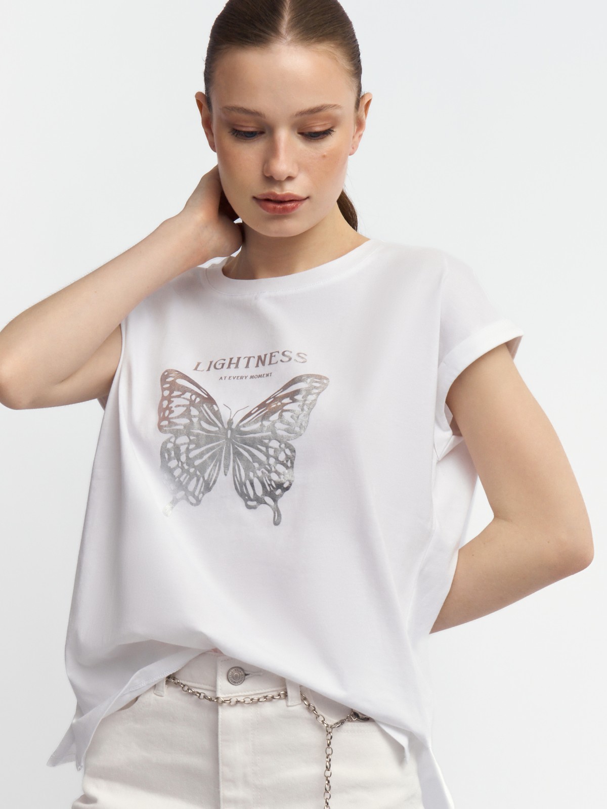 Футболка из хлопка с акцентным принтом